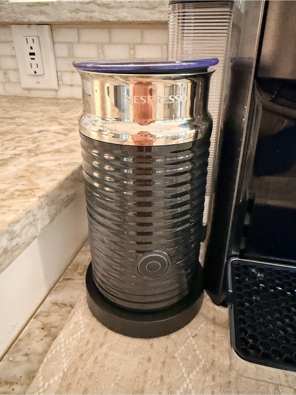 Nespresso Coffee Machine with Milk Frother - Black & Silver - Picture 4 of 6
